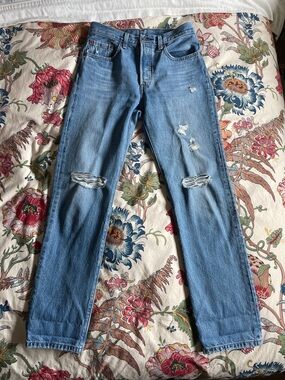 Levi’s 501 Original Medium Wash Distressed Jeans